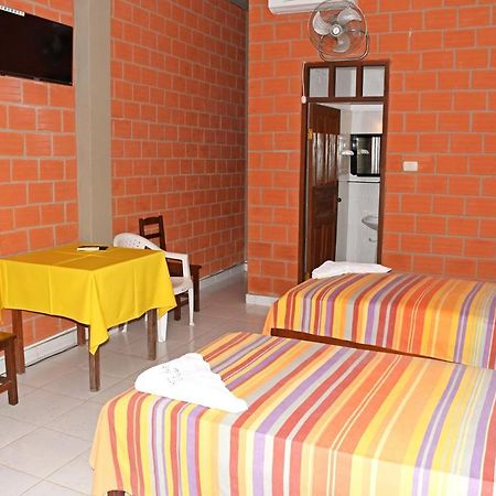 Hotel Ambaibo 루레나바케 외부 사진